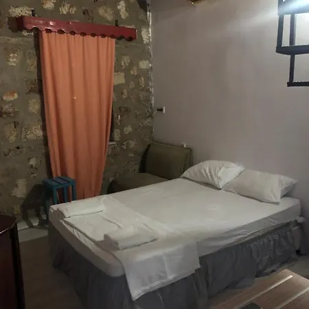 Attalos Kwatera prywatna Antalya